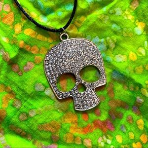 SALE💀Rhinestone Silver Skull Large Charm Necklace